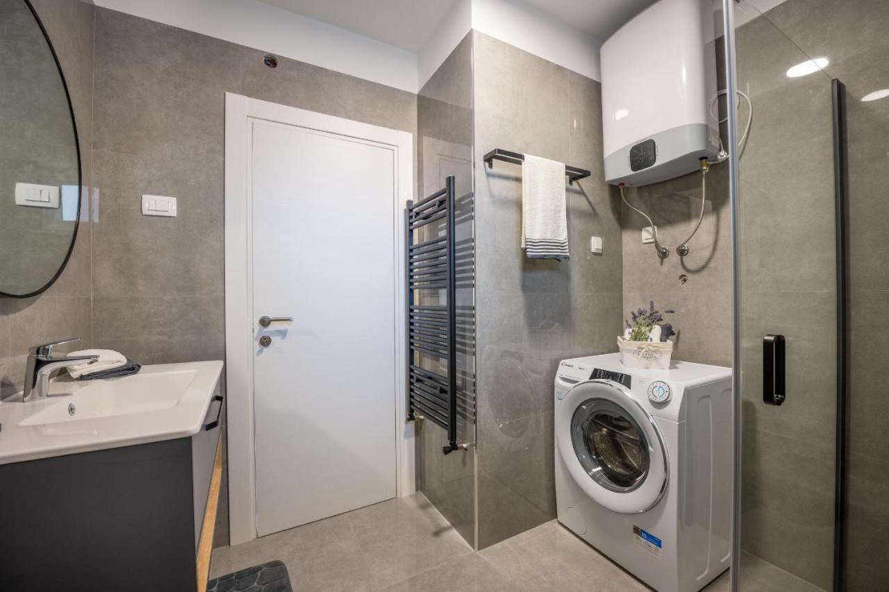 Domus Alba Apartments Пула Экстерьер фото
