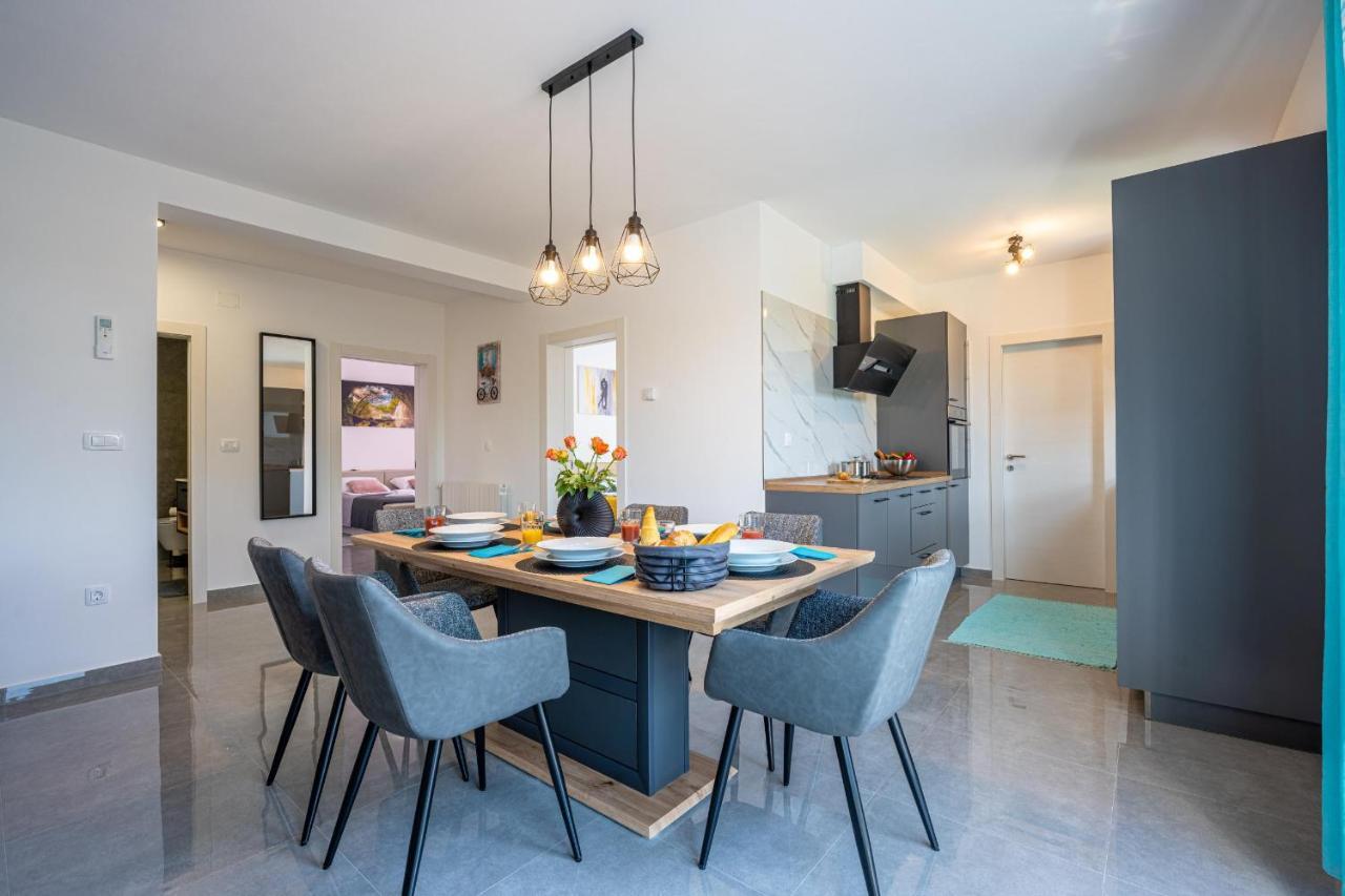 Domus Alba Apartments Пула Экстерьер фото